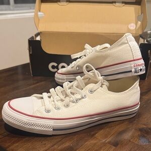 Converse White Canvas Low Tops with Red Trim BRAND NEW NEVER WORN